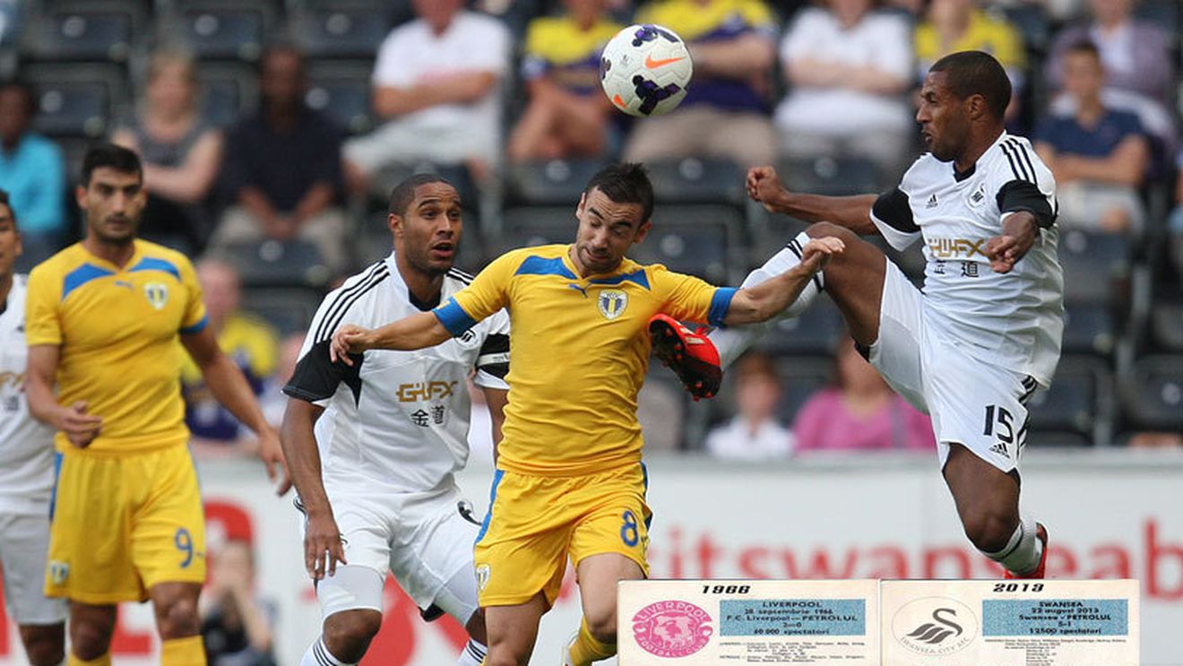 FOTO - Apel la istorie! Meciul legendar cu Liverpool, folosit pentru a motiva echipa lui Contra pentru jocul cu Swansea