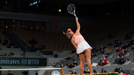 Controverse înaintea duelului Swiatek - Kenin! Una dintre finalistele Roland Garros, amendată pentru încălcarea regulamentului