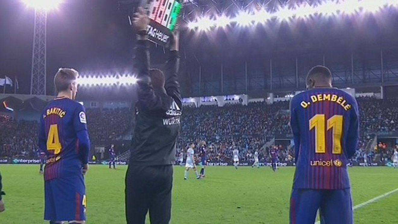 FOTO | "Perla" Barcelonei a revenit pe gazon, după mai bine de 100 de zile de pauză! Cum a fost primit Dembele, la primul meci după accidentare