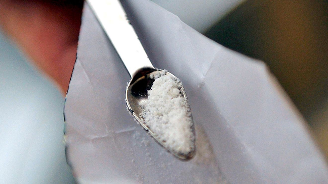 Firul de păr care duce la rădăcina drogurilor