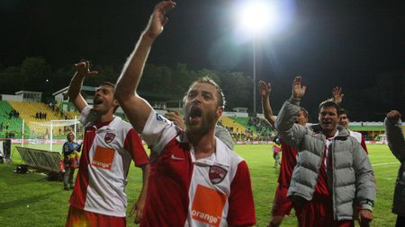 EXCLUSIV | Antrenorul lui Dinamo care îi speria pe jucători: "Era armată! Nici nu puteam să mă așez în pat, aveam febră peste tot". Dezvăluirile lui Cristi Pulhac