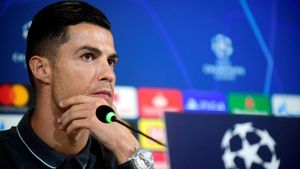 FOTO | Ronaldo și-a luat o super limuzină în pandemie de coronavirus! "Îți taie respirația!" Suma uriașă pe care a dat-o Cristiano în vremuri de criză