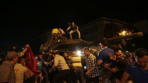 Anchetă de proporții la Federația Turcă de Fotbal: staff-ul lui Fatih Terim și arbitrii, luați la întrebări de poliție după lovitura de stat eșuată! "Trebuie să facem curat în propria curte!"