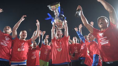 Nana Falemi scrie despre victoria Viitorului din Cupa României. Fostul mijlocaș al Stelei analizează "la sânge" spectacolul din finală: "Jucătorii Astrei nu sunt preocupați să-și paseze, zici că sunt dușmani"