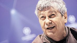 Lucescu se aștepta ca echipa lui să pice cu Barcelona:** "Ne-au bătut doar cu arbitrii"