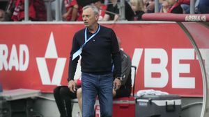 Şoc în Giuleşti! Dan Şucu îl vrea antrenor pe Mircea Rednic, după ce varianta Daniel Pancu ar fi picat