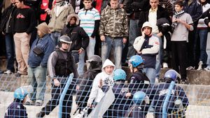 Jandarmul bătut evită derby-ul
