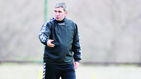 Hagi, SURPRIZA verii? "Regele" este gata să preia o echipă mică!** I-a spulberat visul lui Gigi Becali și acum vrea să-i facă mari pe alții