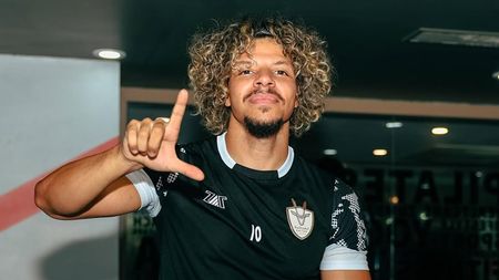 Jayson Papeau a dezvăluit motivul pentru care a revenit în Superliga