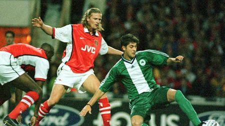 "Românii vor rămâne cu coada între picioare! **Nu au mentalitate de învingător!"