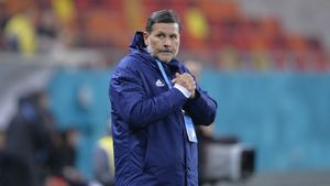 Nicolo Napoli îi cere transferuri lui Adrian Mititelu, după victoria cu FC Argeș: „Poate îmi face un cadou de Crăciun”