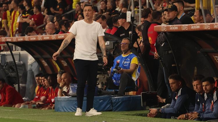 Mirel Rădoi, prima victorie în Turcia! Sorescu e în formă maximă