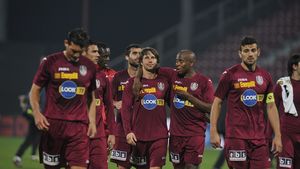 EXCLUSIV Elevii lui Miriuță și-au cerut drepturile financiare. Patru luni de restanțe și jucătorii amenință cu greva 