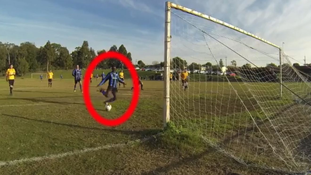 Englezii i-au zis "cea mai mare ratare din toate timpurile" VIDEO - A driblat tot, dar în fața porții a avut un moment de blackout