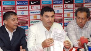 Borcea: "Dacă Turcu nu mai dă bani, Dinamo se desființează!"