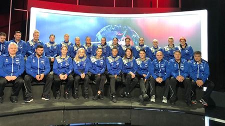 Dorința lui Ambros Martin și a fetelor de la naționala de handbal chiar înaintea debutului la Campionatul European. România joacă de Ziua Națională cu Cehia: "Vrem să oferim bucurie unei țări întregi". Obiectivul "tricolorelor"