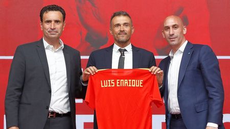Luis Enrique, prezentat ca selecționer al Spaniei | FOTO