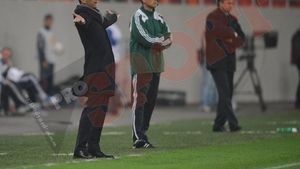 Ilie Stan are insomnii înaintea derby-ului!** Stelistul e apărat chiar de marele lui rival: "Are pasiune pentru meserie"