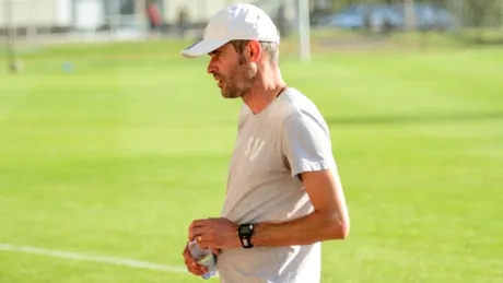 Valentin Suciu, promisiuni îndrăznețe pentru sezonul următor, înaintea deplasării în Turcia. Antrenorul echipei FK Csikszereda e convins: ”Simt că avem cel mai bun lot de până acum”. ”Principalul” a promovat la prima echipă șapte tineri