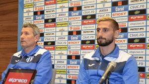 Mulțescu: "Și cu CFR Cluj vom ataca din primul minut!" Zlatinski: "La Stoicikov mă aștept la orice, dar nu și la Hagi!"