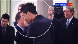 Ronaldo, într-o situație JENANTĂ‚!** VIDEO - Cum a "COMIS-O" starul lui Real în fața Reginei Sofia a Spaniei