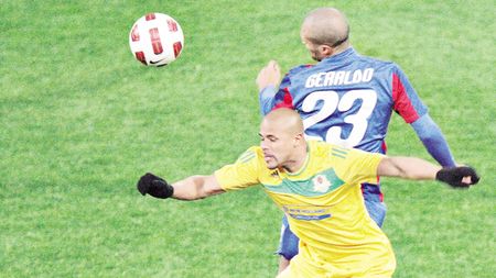 Doi steliști sunt OUT după meciul cu Oțelul!** Cum rezolvă Stoichiță cele mai mari probleme înaintea derbyului cu Vaslui de vineri