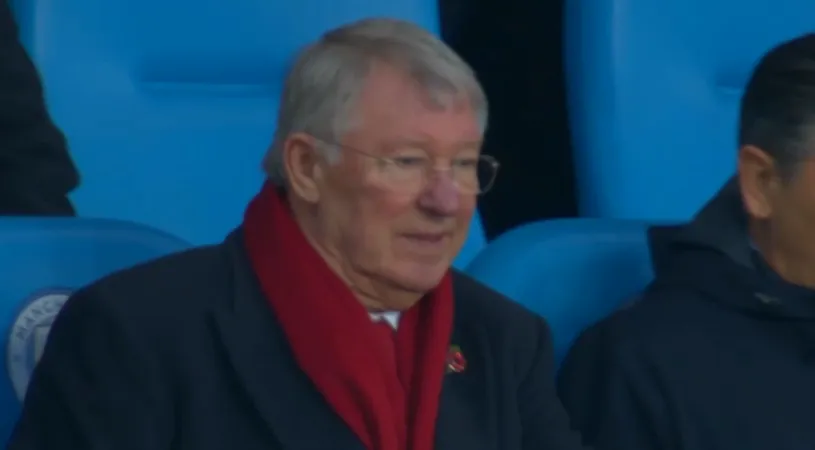 Ce onoare! FOTO | Cine e omul de fotbal român alături de care Sir Alex Ferguson a urmărit derby-ul City - United