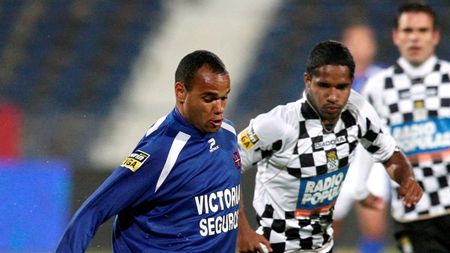 Presa braziliană: "Steaua îl vrea pe Weldon"