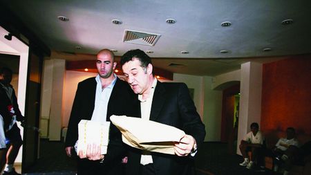 A fost una dintre marile "țepe" luate de Steaua, dar dezvăluie de ce nu s-a adaptat:** "Patron ciudat, colegi foarte răi, mulți oameni invidioși"