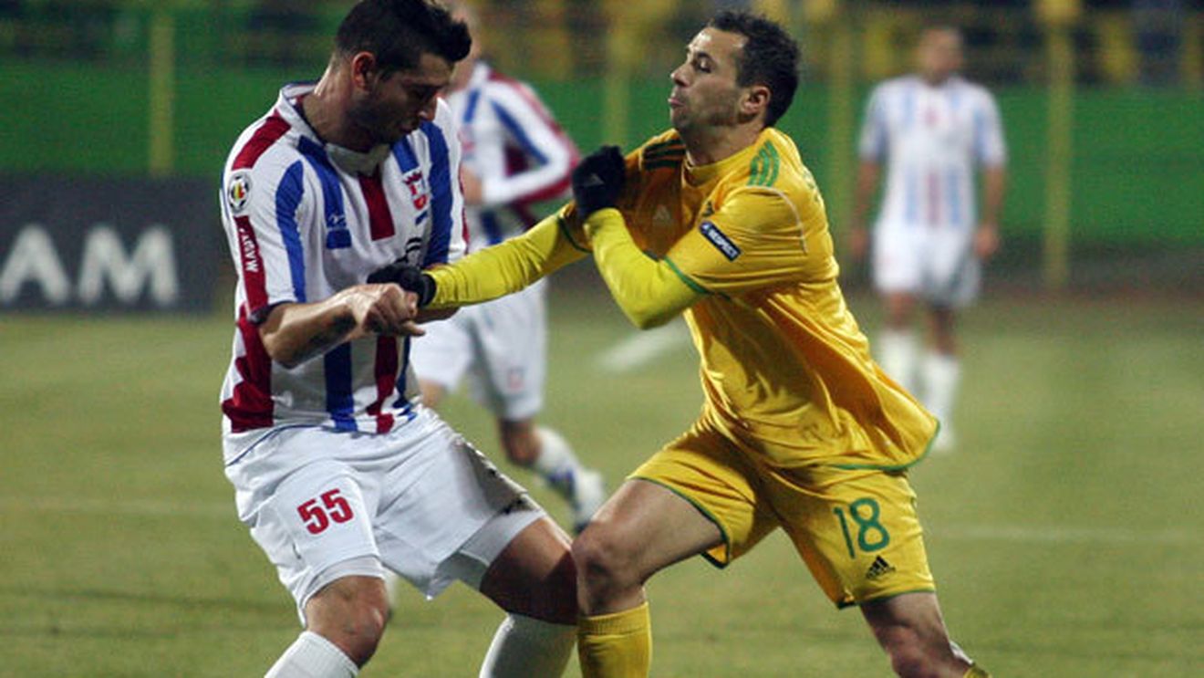 "Merită toate felicitările pentru ce a făcut! E altceva!" Românul care impresionează în străinătate cu jucători pentru care granzii din Liga 1 n-au mai avut ochi