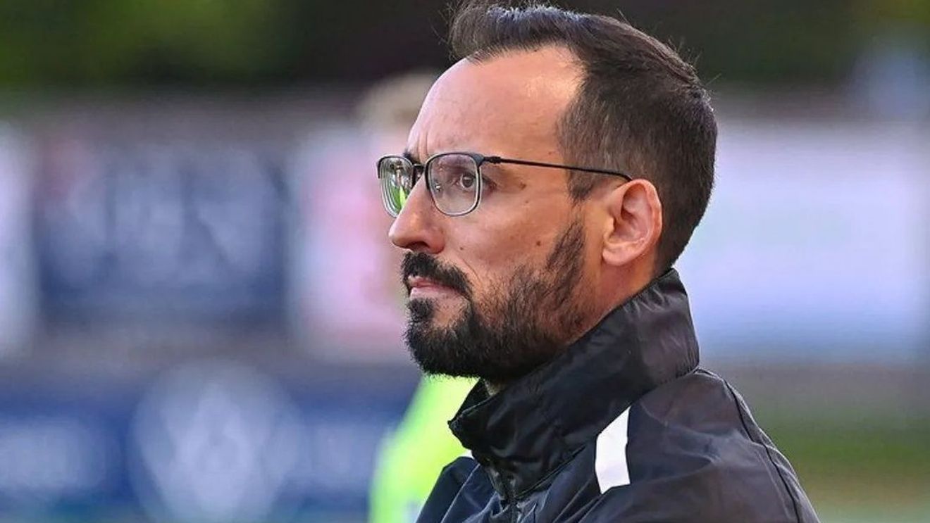 Filipe Coelho va fi ajutat şi de un alt conaţional la Universitatea Craiova. A fost „principal” în Finlanda şi comentator TV