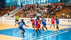 Primul antrenor demis în Liga Florilor! „Am decis că este nevoie de un șoc la echipă”. Selecționerul Turciei, primul pe lista conducerii