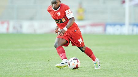 S-a antrenat în avion. Cu o zi înainte de meciul cu Timișoara, Fai a străbătut 8.689 de kilometri