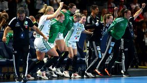 Crina Pintea, în finala Ligii Campionilor! Pe cine poate întâlni Gyor în lupta pentru marele trofeu la handbal feminin | VIDEO