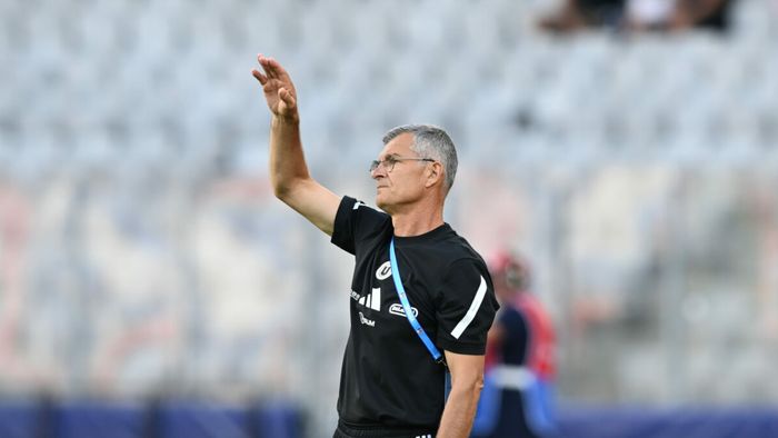U Cluj se menajează pentru Europa. Ioan Ovidiu Sabău: „Nu atât de mult mă preocupă rezultatul, cât cum vom arăta. Echipele din cupele europene suferă”. Drum de 2200 de kilometri pentru clujeni
