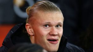PSG vrea să facă uitată eliminarea din Liga Campionilor și să domine Europa cu transferul de 200 de milioane de euro al lui Erling Haaland, de la Manchester City
