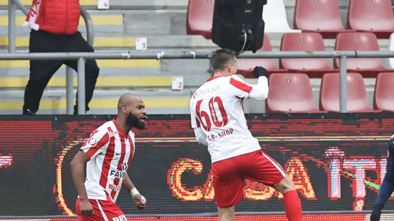 UTA - FC Botoșani 2-1, în etapa 27 din Superliga. Elevii lui Adrian Mihalcea păstrează speranțe pentru un loc de play-ff
