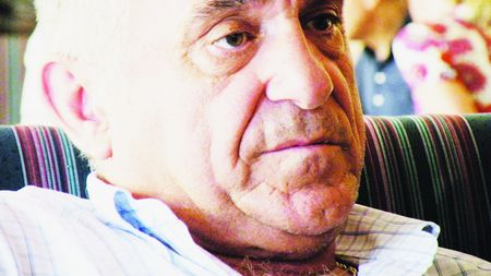 "L-aș ajuta** pe Mutu!"