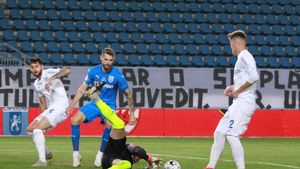 N-a fost miracol, dar a fost spectacol, în returul semifinalei olteneşti a Cupei României. Viitorul Pandurii - U Craiova 2-2 | CRONICA