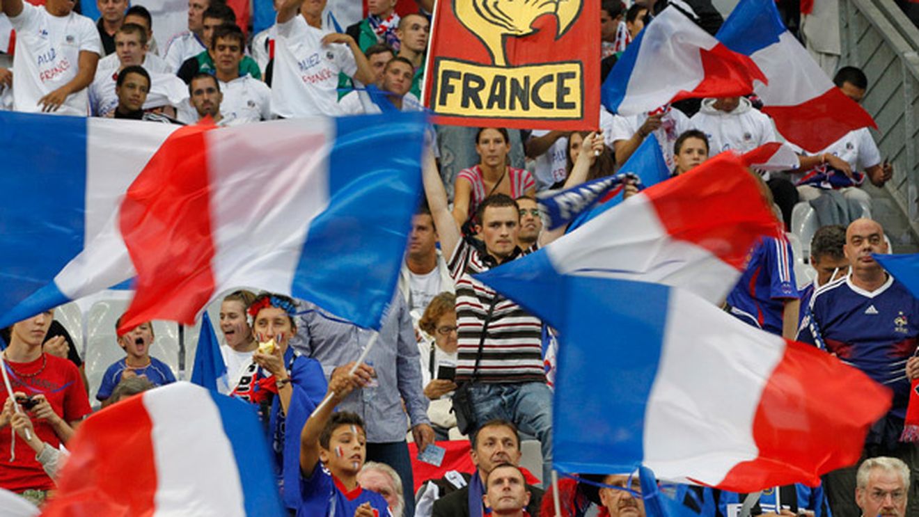 76.000 de specatori la Franța-România!** Sandu: "Suntem învățați cu presiunea și vom scoate un rezultat bun"