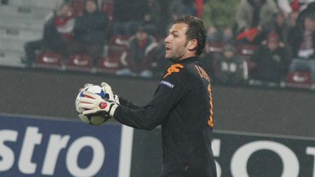 Lobonț nu mai e pe lista CFR-ului!** Mureșan: "Lobby rămâne la Roma! S-ar putea să luăm alt portar"