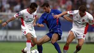 Dinamo - Steaua, un meci prăfuit!** "A rămas doar istoria din astfel de partide! Jucătorii de azi nu știu ce înseamnă un derby adevărat" Vezi cine va fi "noul Torje"