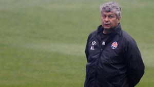 Fener dezminte interesul pentru Mircea Lucescu: "Nu am avut nicio discuție cu el"