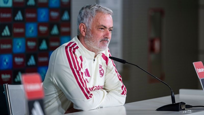 DECLARAȚII Mourinho, discurs de mare antrenor după Barcelona – Real Madrid 1-2. A făcut show la conferință: „Dacă pierdeam, de el mă întrebați prima oară!”