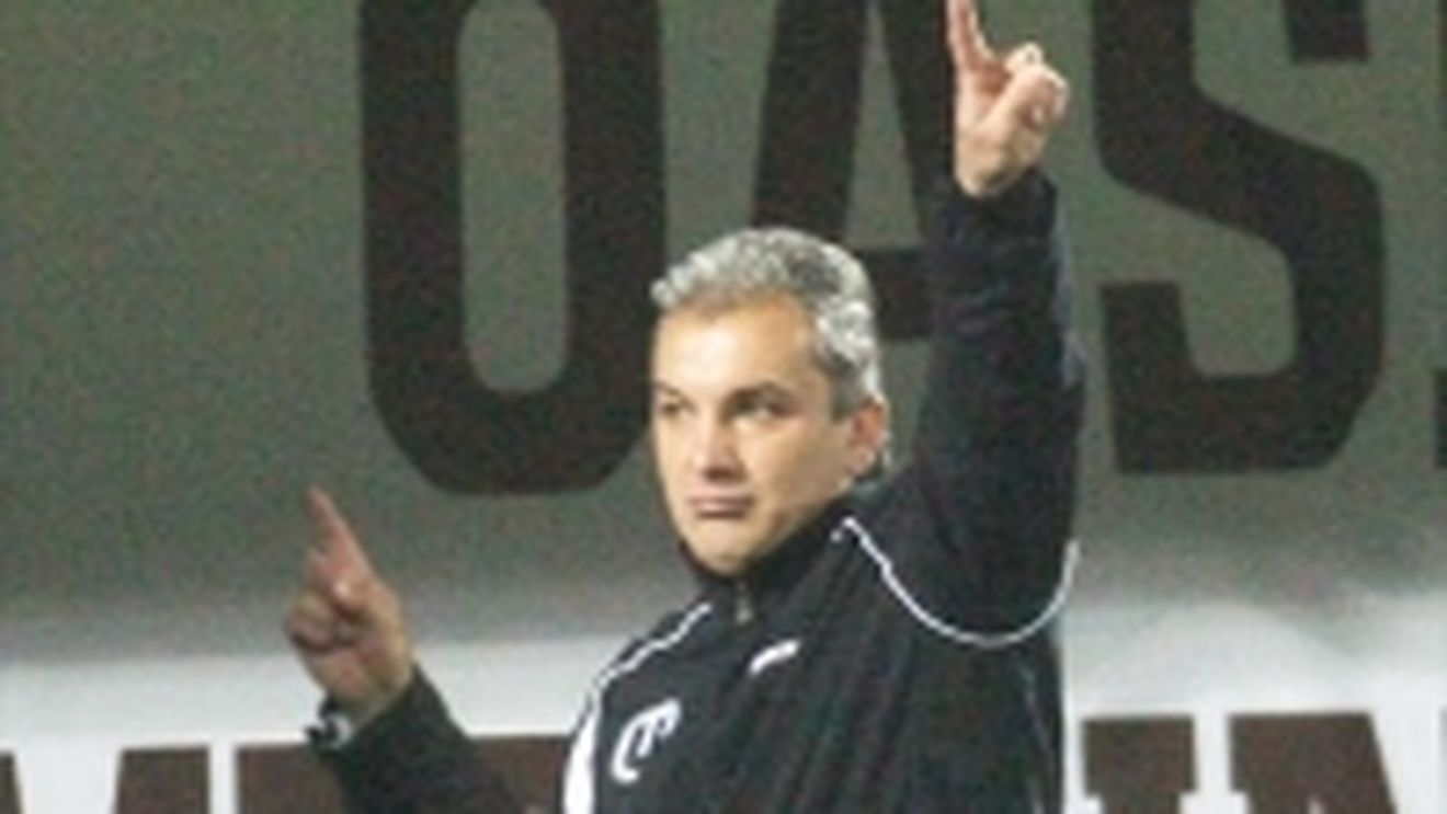 Meszaros: "Rapid e mult sub CFR Cluj"