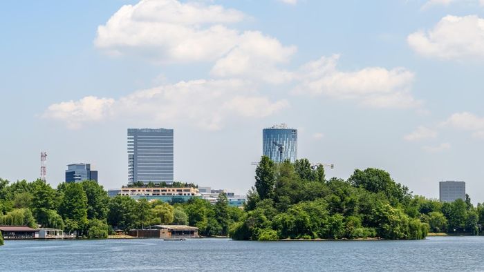 Cum şi-a convins cel mai bogat pensionar român nepotul să renunțe la sport pentru învățătură: „I-am dat un penthouse la 100 de metri de Herăstrău. Face un milion de euro”