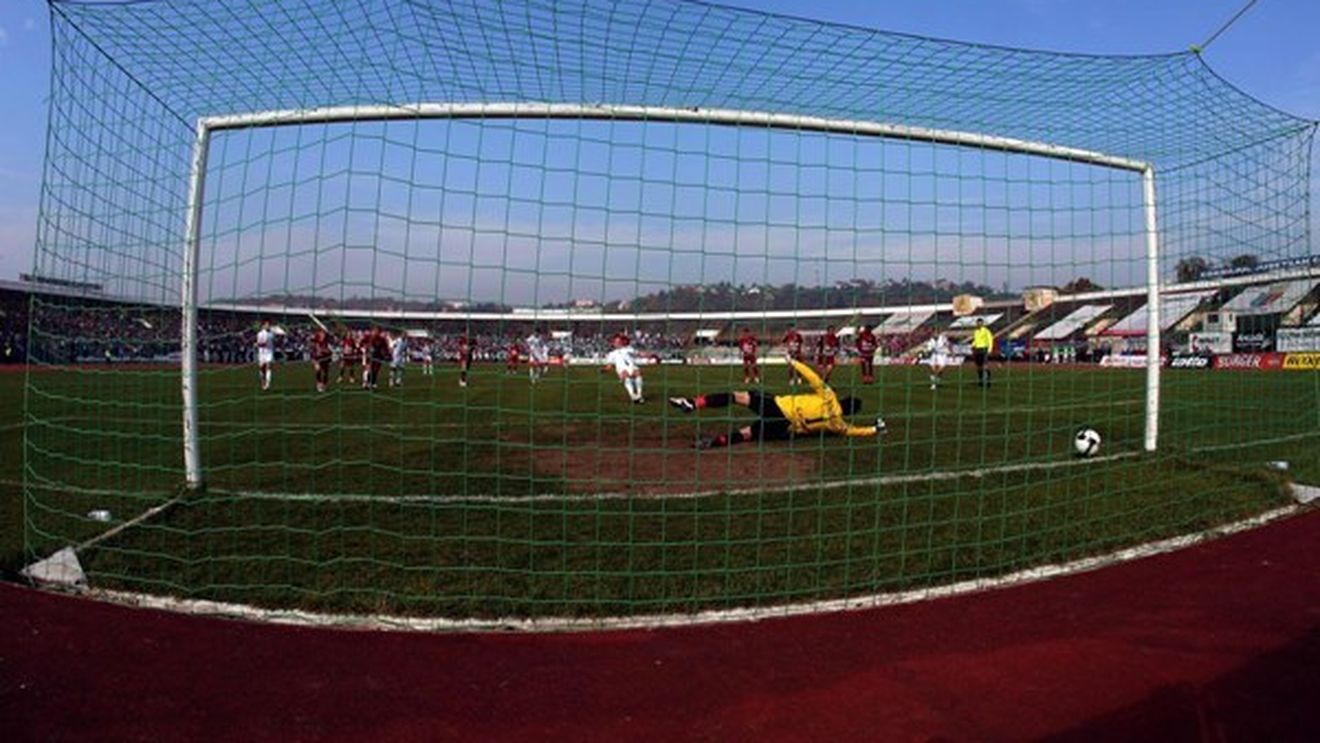 Declarația care poate arunca în aer Liga I:** "U Cluj - CFR a fost blat!  Am probe: persoane, sume, tot!"