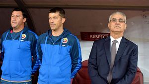 Prima declarație a lui Moldovan după ce a semnat cu Auxerre: "Contractul intră în vigoare după Campionatul European!" Ce spune despre eventuale transferuri ale unor jucători români