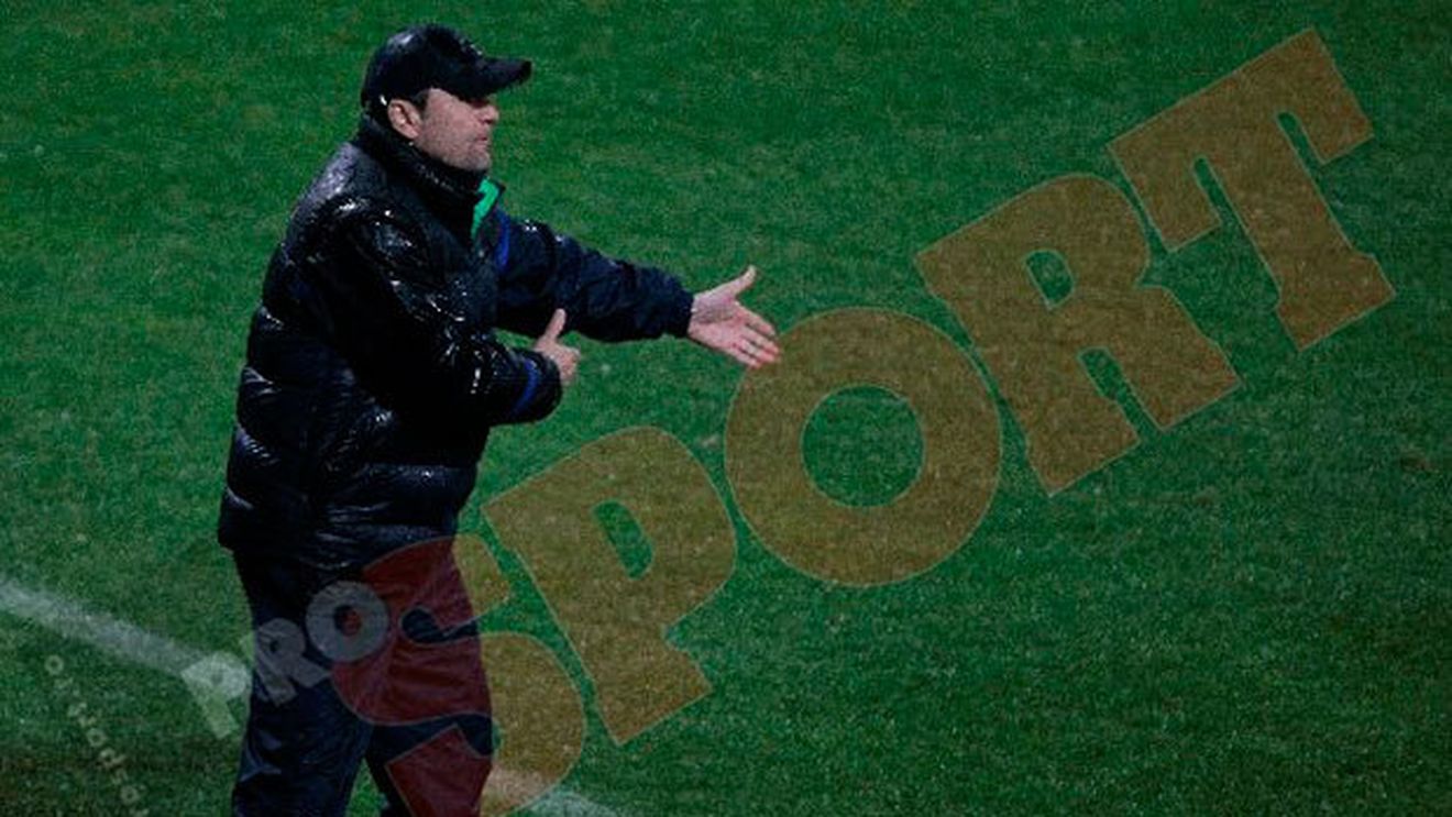 Stan e conștient: "Totul depinde de cum voi alege primul 11 pentru Twente!"** Care e surpriza de proporții pe care le-o pregătește olandezilor