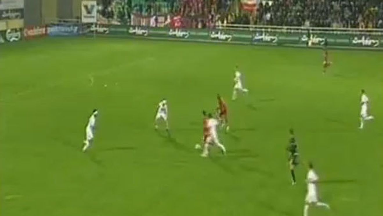 VIDEO** La fel ca Maradona în '86! Un brazilian a înscris după o impresionantă cursă de 70 de metri